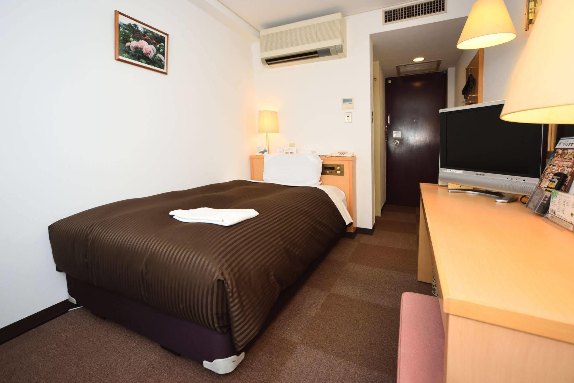 Hotel Route Tsukuba Exteriör bild